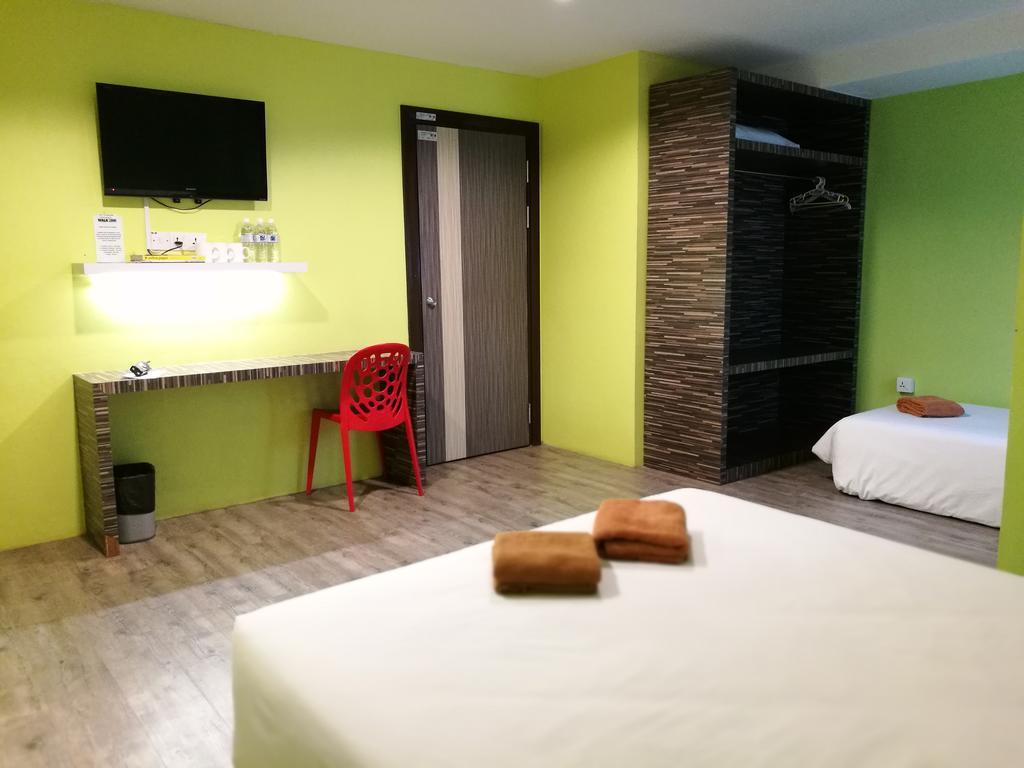 Walk Inn Miri Exterior foto